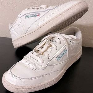 Off white Reebok 9.5 men’s